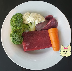 牛肉紅蘿葡西蘭花椰菜花迷迭香  寵物伯伯 寵物食品 狗狗菜單 - 靚美健